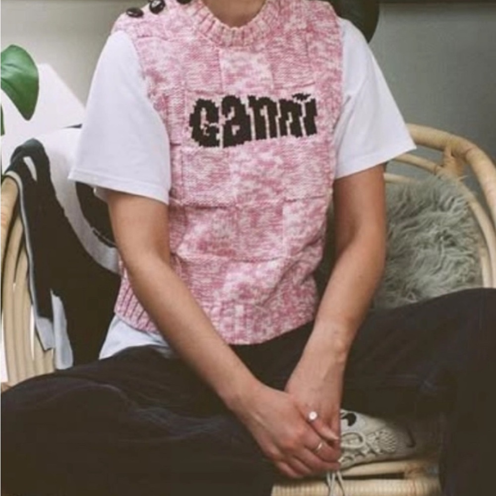 GANNI pink sweater vest